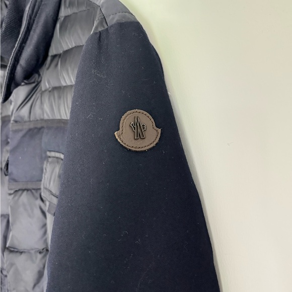 Moncler Puffer Jacket - Picture 10 of 16